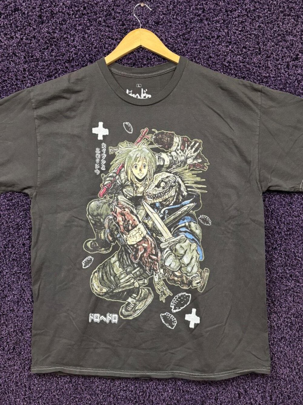 Dorohedoro Caiman & Nikaido Character Mask Wall T-Shirt L